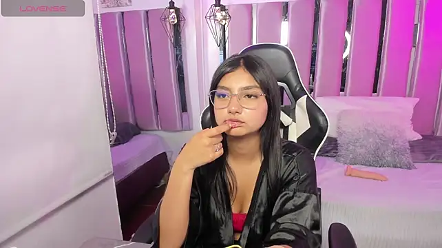 Mia_Cherry08_