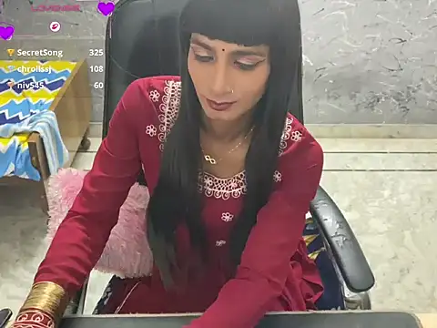 LuvLayla