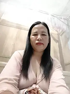 Clinic_139 live cam preview