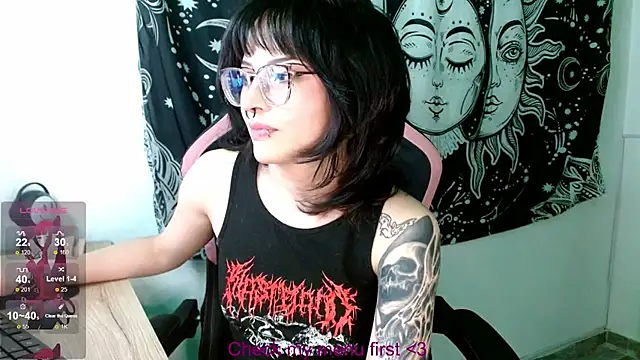 neena_nyx_ webcam