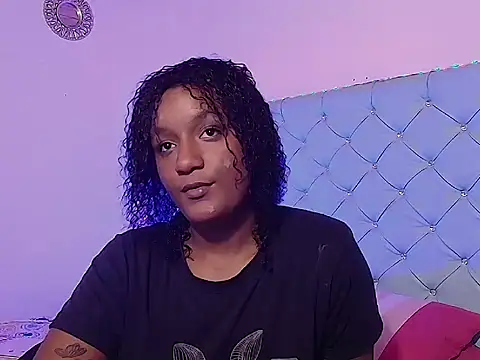 millysweetass live cam on StripChat