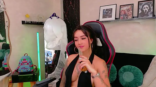 EmmyEvans1