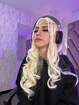 Elodiee_Roussee