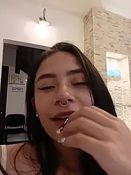 naked chat room Ivyy Sweet 