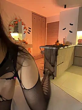 Celeste_Amber live cam on StripChat