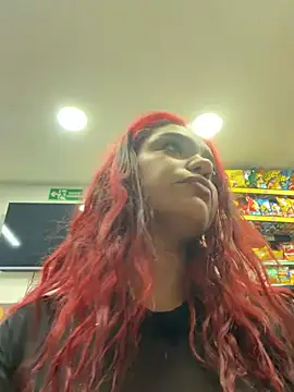 Sara-77 live sex cam