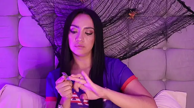 ana_riveros live cam on StripChat