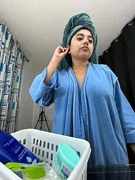 Webcam en directo de la chica Monica17