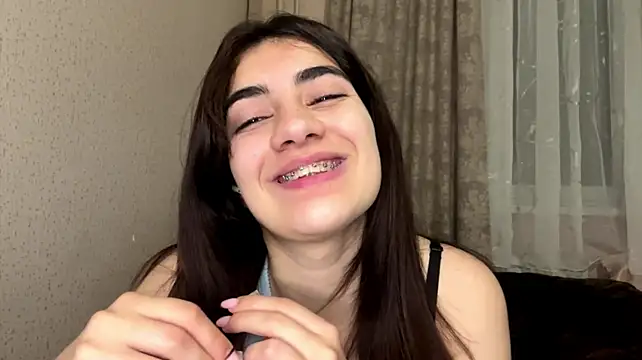 Ledi_Asthik