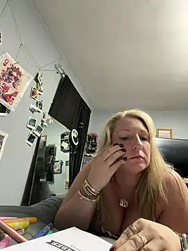 sweetkacibaby live sex cam