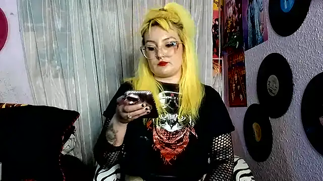 Avril_Maria