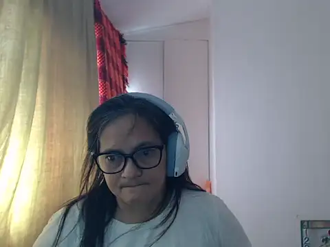 Kinkybela2025