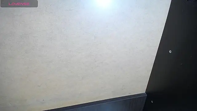 lia_queen04 live cam preview