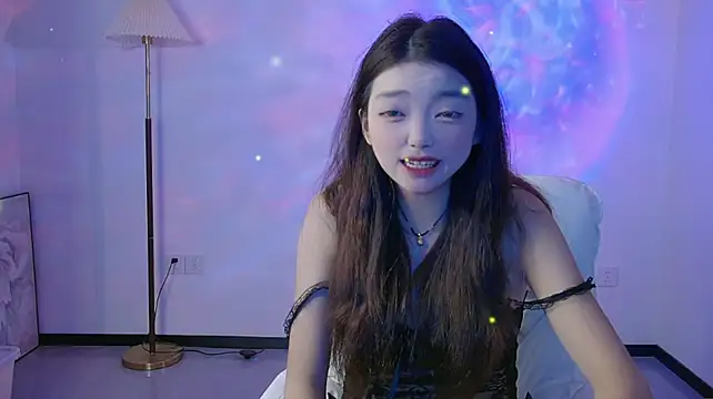 lili-6677