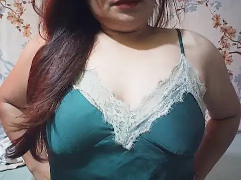 Hot_ivy2026