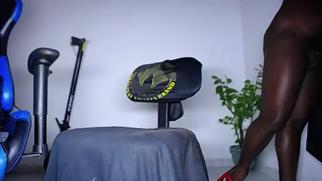 MAXJONES_2