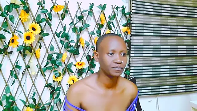 EbonyOlive69