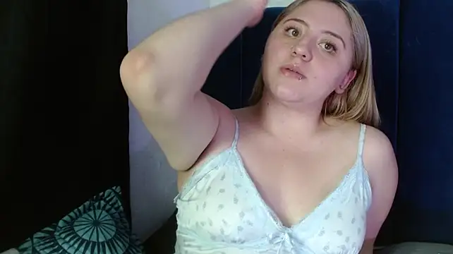 julieta_wish live cam preview