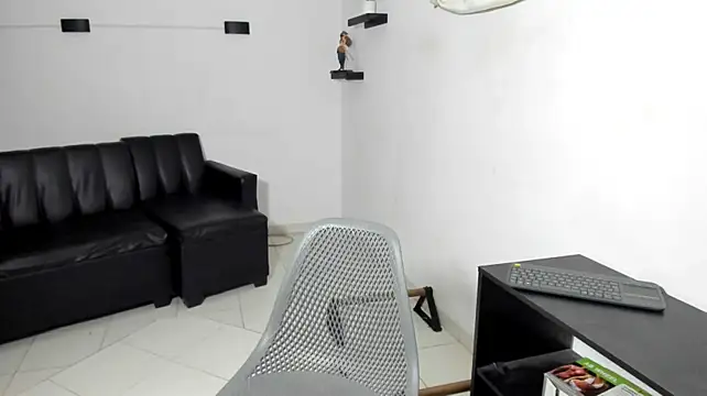 samxx_muscle webcam