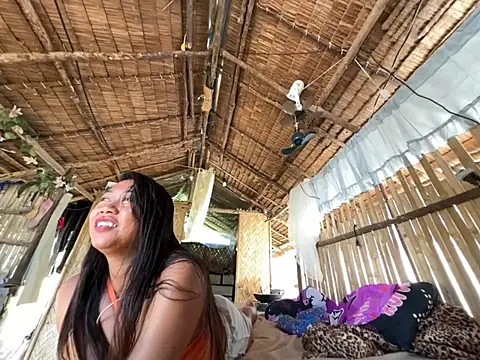 Juliet_official_pro webcam