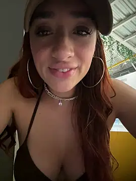 ariiel_ Live Webcam on Stripchat