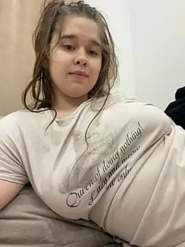 Anna（HornyGirlH）