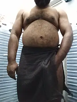 Hiptonos live cam on StripChat