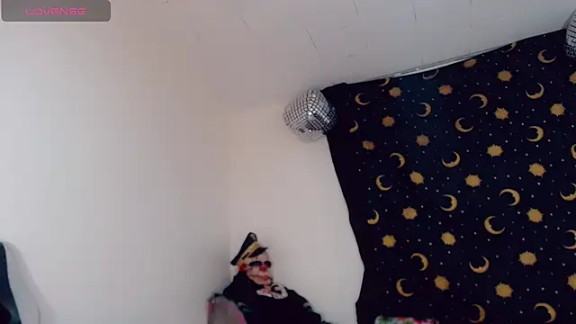 Oriana_braom live cam preview