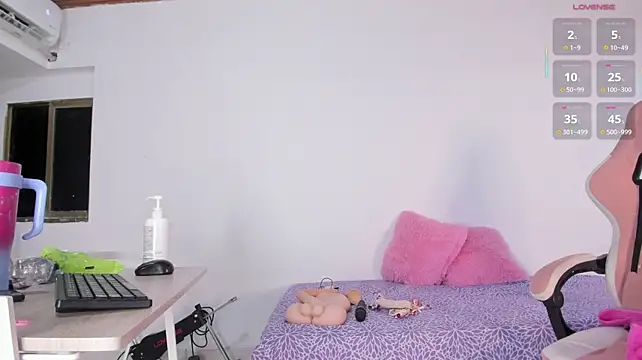 ashley_morgan_18