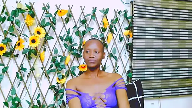 EbonyOlive69