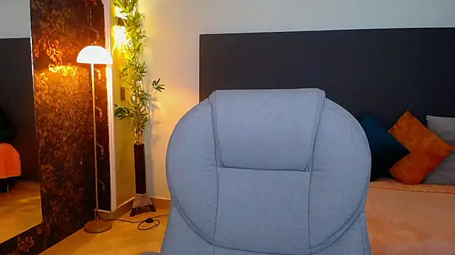 april_sul live cam preview