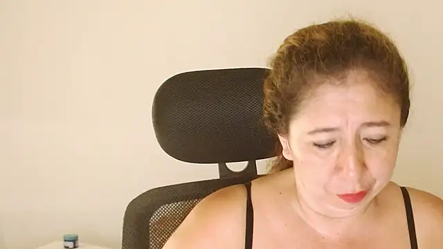 Valentinaa_mature