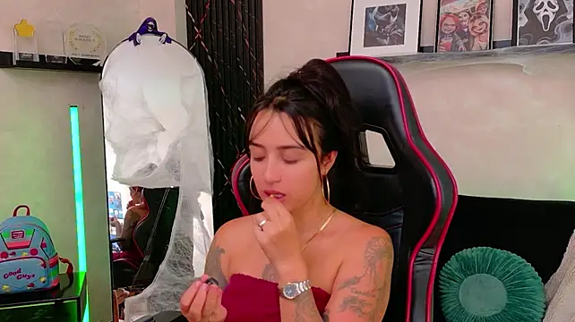 EmmyEvans1 webcam