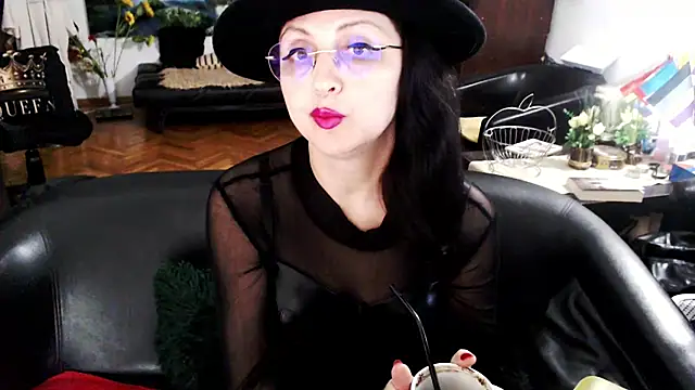 Imperatriza live cam on StripChat