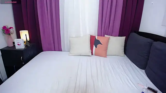 JanelaMonsterCock