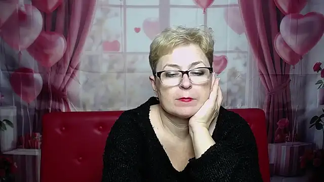 EmiliaGree live cam preview