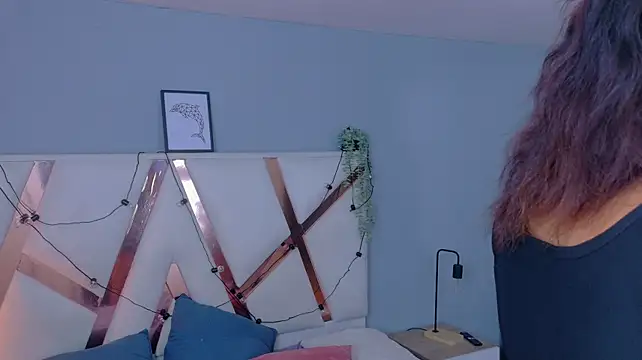 Chloe_and_Scarlett