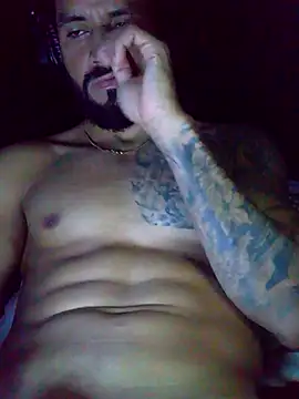 Alexsexygamer on Stripchat