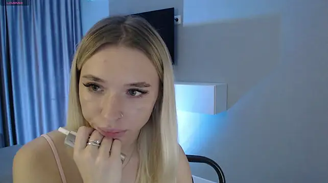 Emily_Hartt