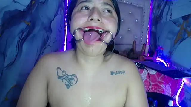 violetaass