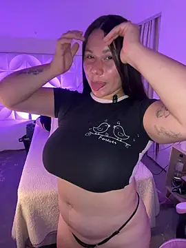 Ivonny_Goldie