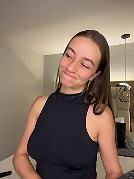 Chloe_Key