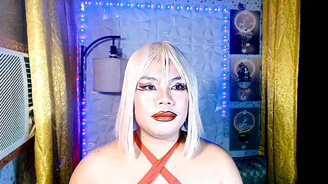 TSbrianaHugeCock