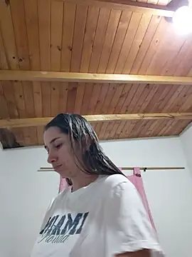Lipzzy_sun20