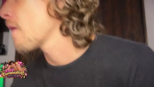 mcklister_kinky_feets