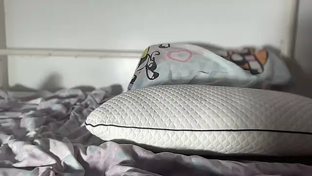 pinnkprincess (F young) - squirt show