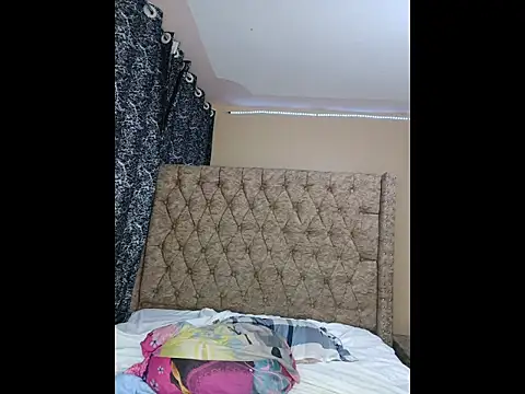 cristy_lin (F young) - squirt rain