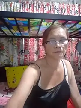 SexyHottMom live cam preview