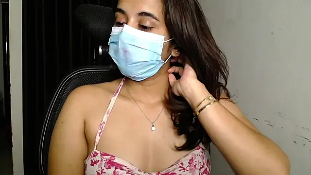 Hot_Niya2