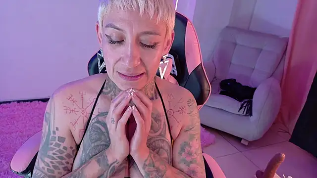 Everlyn_Sex live cam preview
